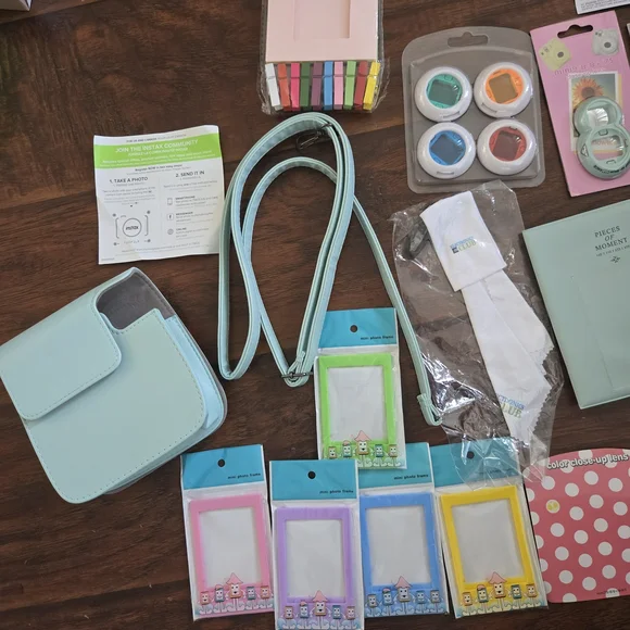 Instax Mini 9 Camera Accessories Bundle - Picture 4 of 6